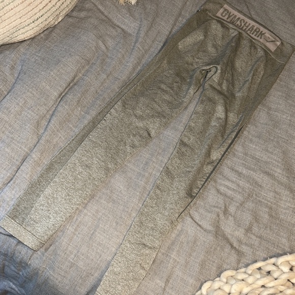 Gymshark leggings - Picture 2 of 5
